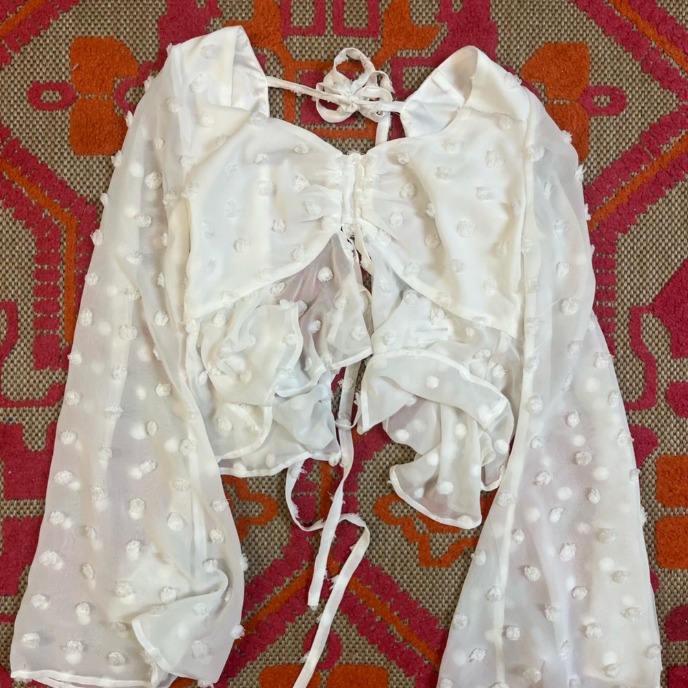 Lily Top in Off White Lovers and Friends